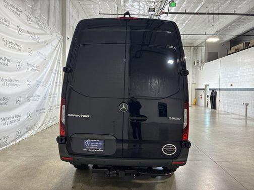 2025 Mercedes-Benz Sprinter 2500 High Roof