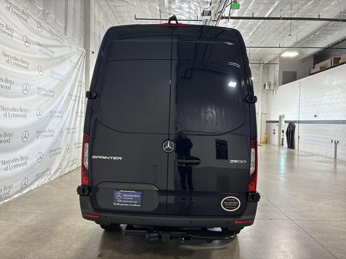 2025 Mercedes-Benz Sprinter 2500 Standard Roof