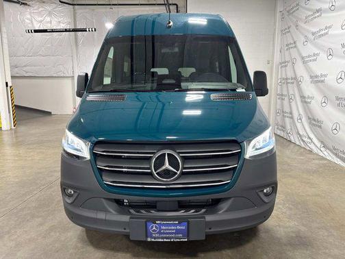 2025 Mercedes-Benz Sprinter 2500 High Roof