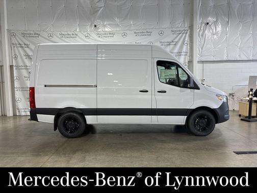 2025 Mercedes-Benz Sprinter 2500 Standard Roof