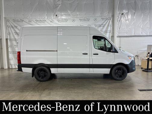 2025 Mercedes-Benz Sprinter 2500 High Roof