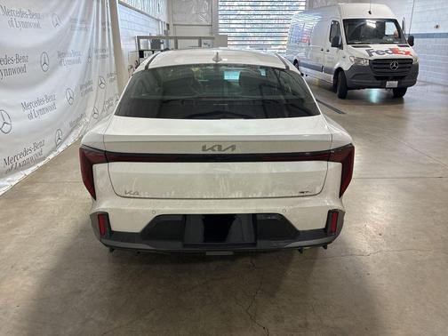 2025 Kia K4 GT-Line Turbo