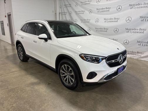 2025 Mercedes-Benz GLC 300 4MATIC