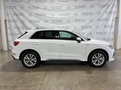 2022 Audi Q3 45 S line Premium Plus