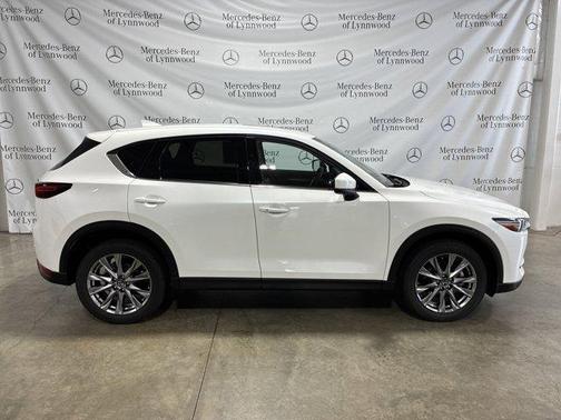 2021 Mazda CX-5 Signature