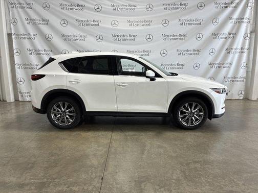 2021 Mazda CX-5 Signature