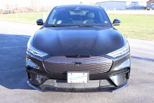 2022 Ford Mustang Mach-E GT