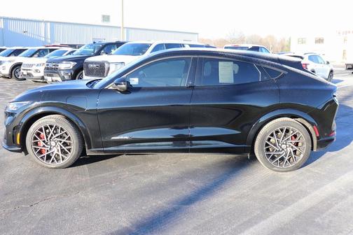 2022 Ford Mustang Mach-E GT