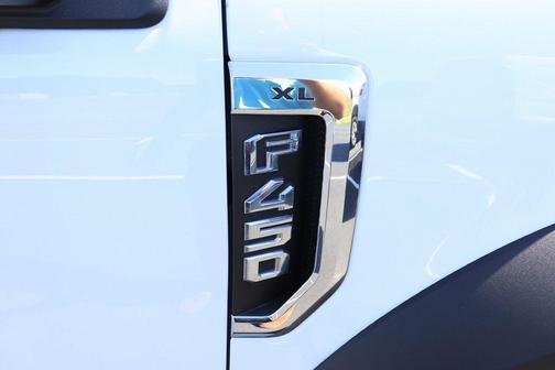 2022 Ford F-450 XL