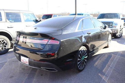 2016 Lincoln MKZ Base