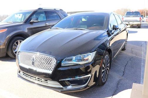 2016 Lincoln MKZ Base