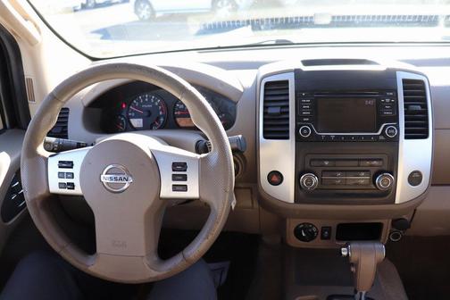 2016 Nissan Frontier SV