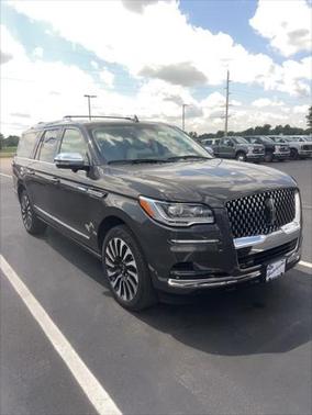 2024 Lincoln Navigator Black Label
