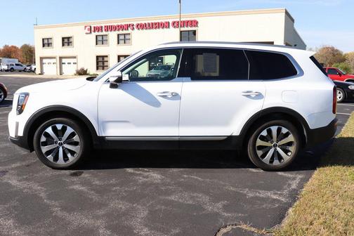 2022 Kia Telluride S