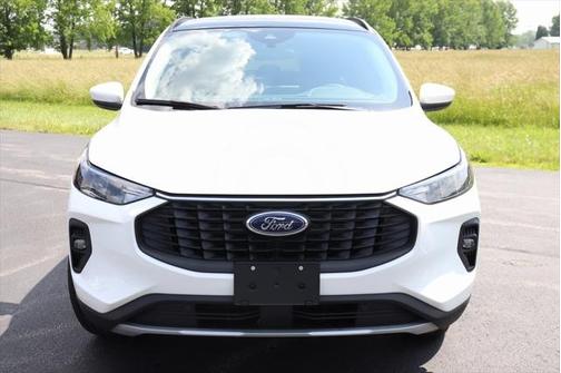 2025 Ford Escape PHEV SE