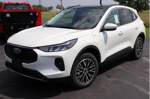 2025 Ford Escape PHEV SE
