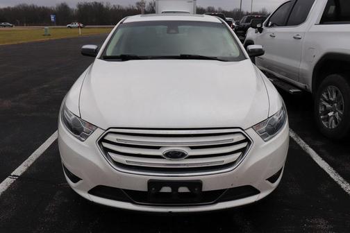 2019 Ford Taurus Limited