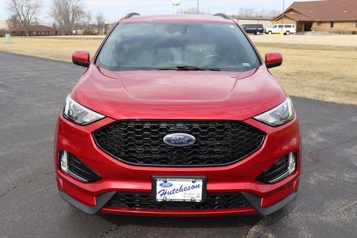 2022 Ford Edge ST Line
