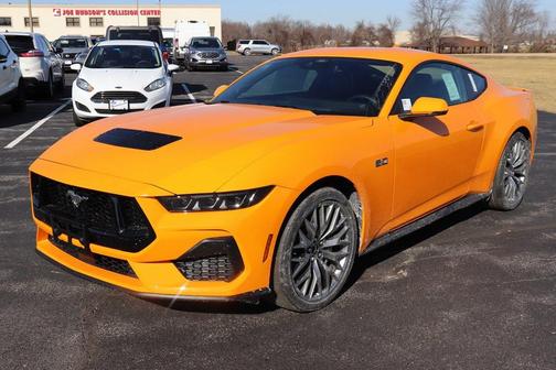 2026 Ford Mustang GT Premium