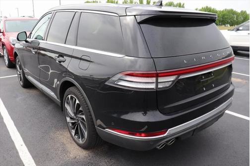 2023 Lincoln Aviator Reserve AWD