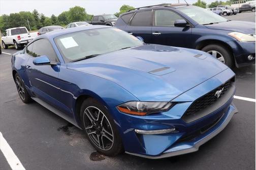 2022 Ford Mustang EcoBoost Premium
