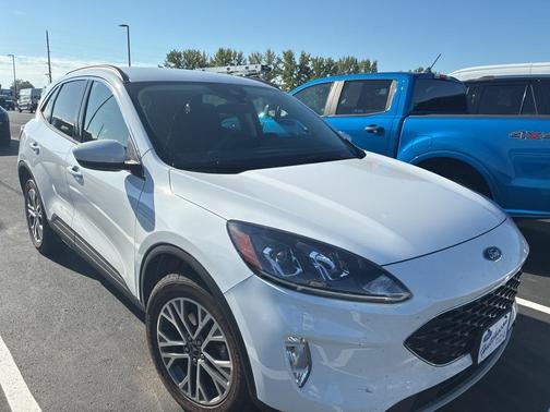 2022 Ford Escape SEL