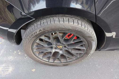 2017 Porsche Macan GTS