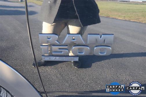 2024 RAM 1500 Classic Warlock Crew Cab 4x4 5'7' Box