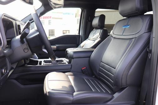 2025 Ford F-250 Platinum