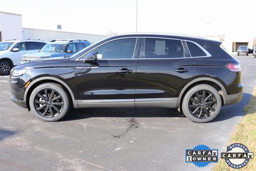 2022 Lincoln Nautilus Reserve