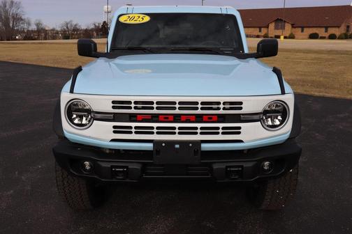 2025 Ford Bronco Heritage Edition