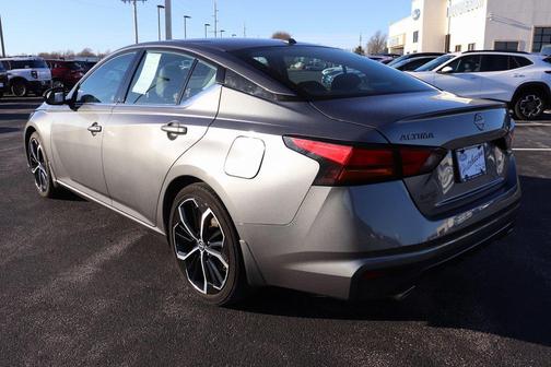 2024 Nissan Altima SR FWD