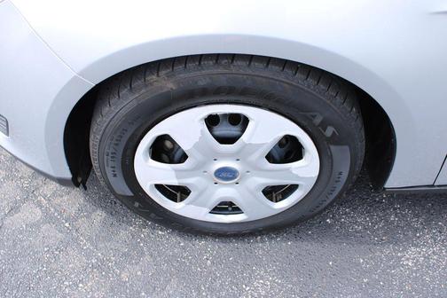 Shadow Black 2017 Ford Focus SE