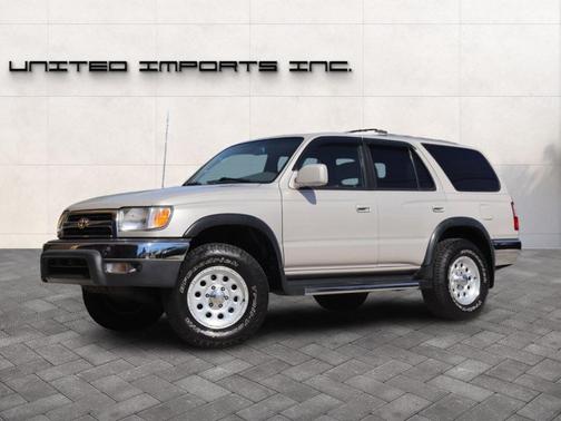 2000 Toyota 4Runner SR5