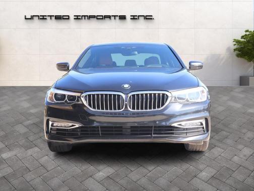 2018 BMW 540 540i