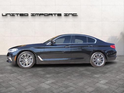 2018 BMW 540 540i