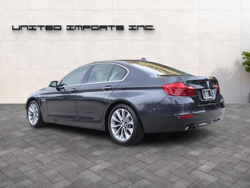 2016 BMW 528 528i