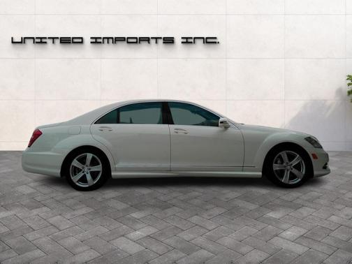 2010 Mercedes-Benz S-Class S 550