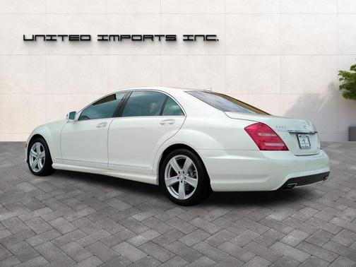 2010 Mercedes-Benz S-Class S 550