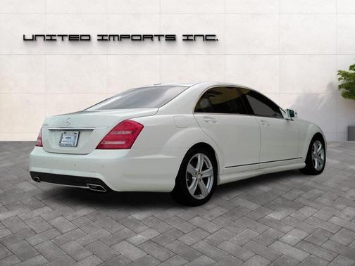 2010 Mercedes-Benz S-Class S 550