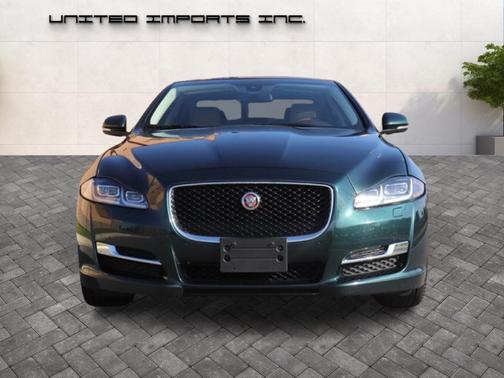 2017 Jaguar XJ XJ R-Sport