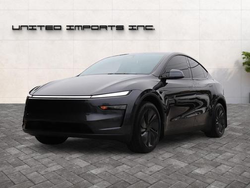 Stealth Gray 2026 Tesla Model Y Long Range