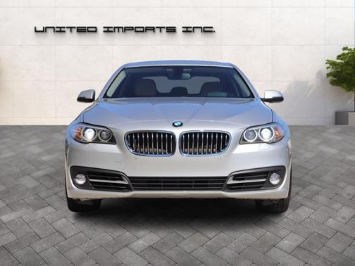 2016 BMW 528 528i