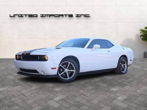 2011 Dodge Challenger Base