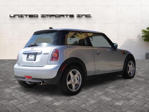 2010 MINI Cooper Base