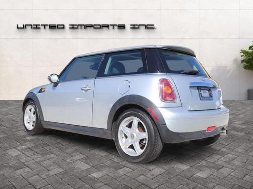 2010 MINI Cooper Base