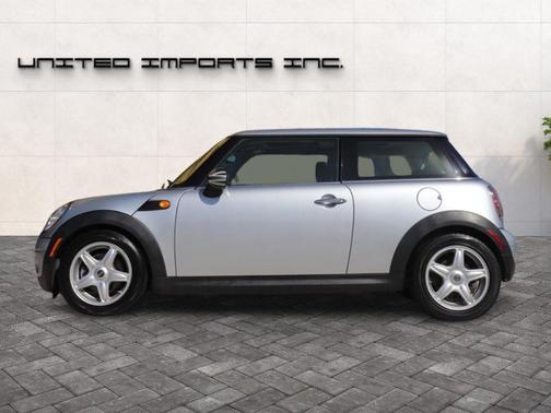 2010 MINI Cooper Base