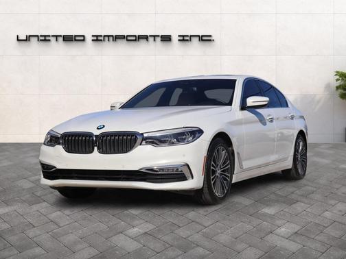 2018 BMW 530 530i