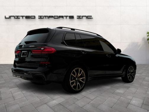 2020 BMW X7 M50i