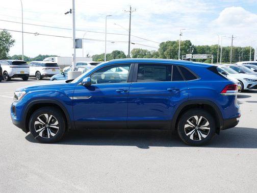 2025 Volkswagen Atlas Cross Sport 2.0T SE